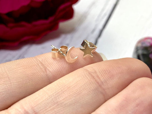 Sterling silver moon and star earrings, dainty earrings, stud, tiny, delicate